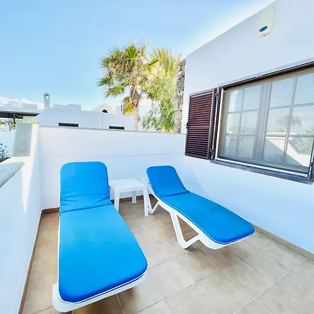 Trinity House En Playa Bastian Коста-Тегисе