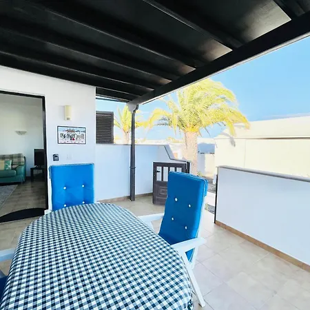 בית נופש Trinity House En Playa Bastian קוסטה טגוויסה