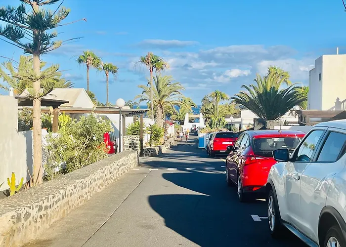 Trinity House En Playa Bastian * Costa Teguise
