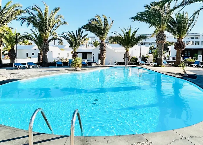 Trinity House En Playa Bastian